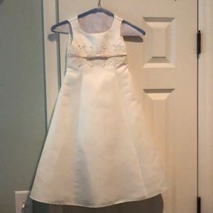 Flower girl dress size 3